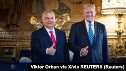 Wengriýanyň premýer-ministri Wiktor Orban (çepde) we Donald Tramp