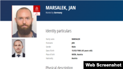 Скрийншот от сайта на Интерпол, на който Ян Марселек е обявен за международно издирване с червена бюлетина.