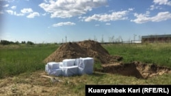 Жаңалық ауылында табылған қуғын-сүргін құрбандарының сүйектерін қайта жерледі. Алматы облысы, 30 мамыр, 2024 жыл.