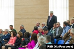 Primarul din Colonești la ședința de validare a candidaturilor pentru alegerile locale din 9 iunie, la PSD Olt.