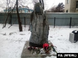 Стихийный мемориал памяти Навального в Комсомольске