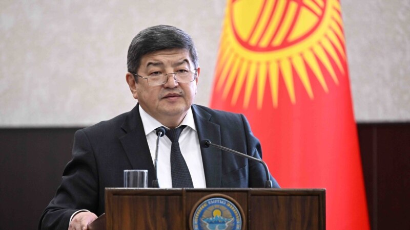 Глава кабмина предложил контролировать информацию в соцсетях, не соответствующую традициям кыргызского народа