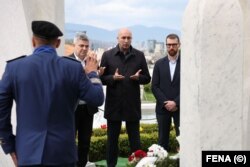 Ministar Omer Osmanović (u sredini) na obilježavanju godišnjice bitke, 2. maj 2023.