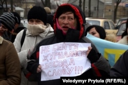 Simferopol, 10 martie 2014. Protestatar la un miting pro-ucrainean.