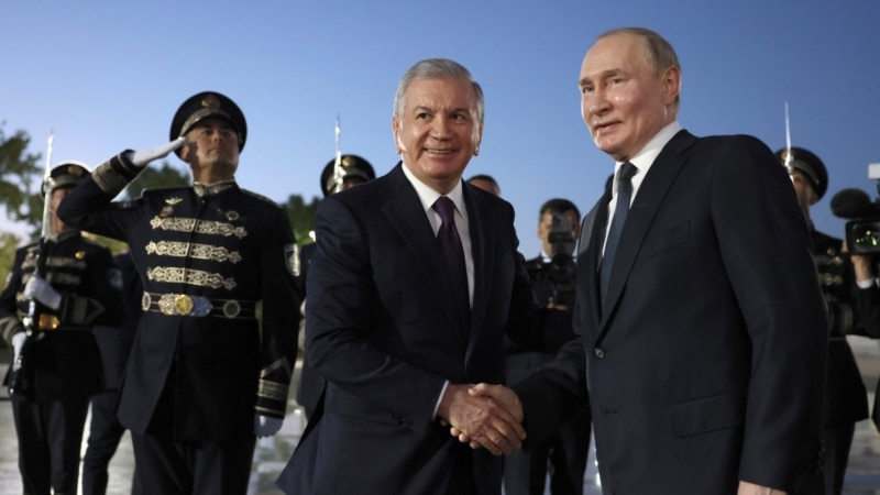 Путин Өзбекстанға мемлекеттік сапармен барды
