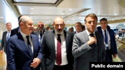 Spain - Prime Minister Nikol Pashinian meets German Chancellor Olaf Scholz and French President Emmanuel Macron in Granada, October 5, 2023.