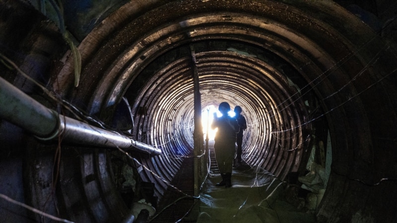 Armata israeliană a descoperit un tunel în Gaza unde au fost ținuți ostatici