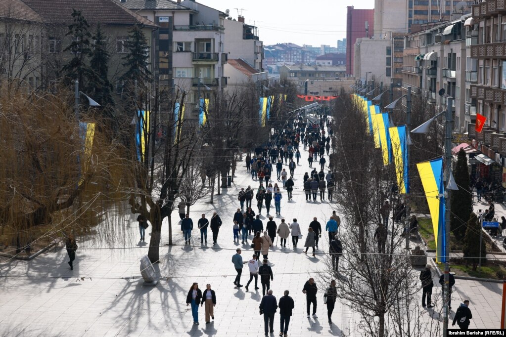Më 24 shkurt shënohet përvjetori i parë i nisjes së pushtimit të paprovokuar rus të Ukrainës.&nbsp;