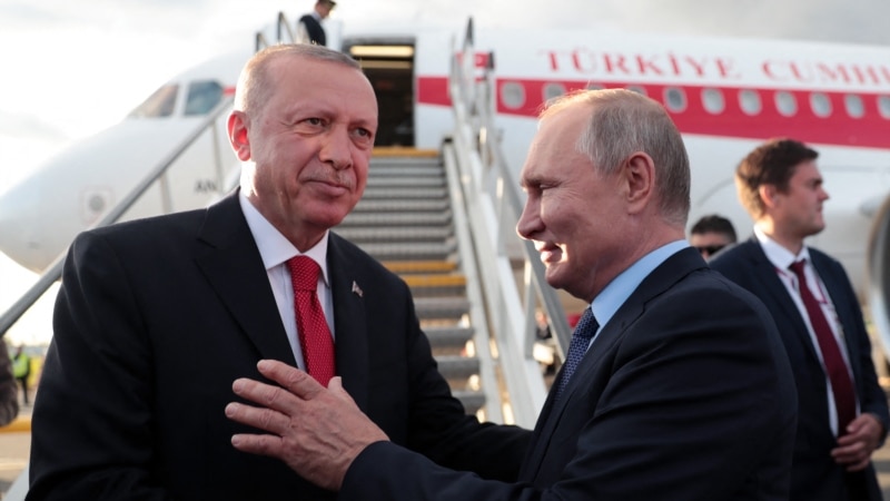 Putin dočekao Erdogana u Sočiju, tema razgovora Ukrajina i sporazum o žitu