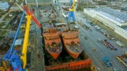 Суднобудівний завод «Залив» у Керчі. Одне з найбільших суднобудівних підприємств у Східній Європі. Зараз завод відомий будівництвом кораблів для ВМФ Росії