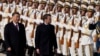 Presidenti francez Emmanuel Macron, pritet nga presidenti kinez, Xi Jinping, në Pekin. 6 prill 2023. 