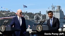 Britanski premijer Rishi Sunak sa američkim predsjednikom Joeom Bidenom u San Diegu, 13. mart 2023.