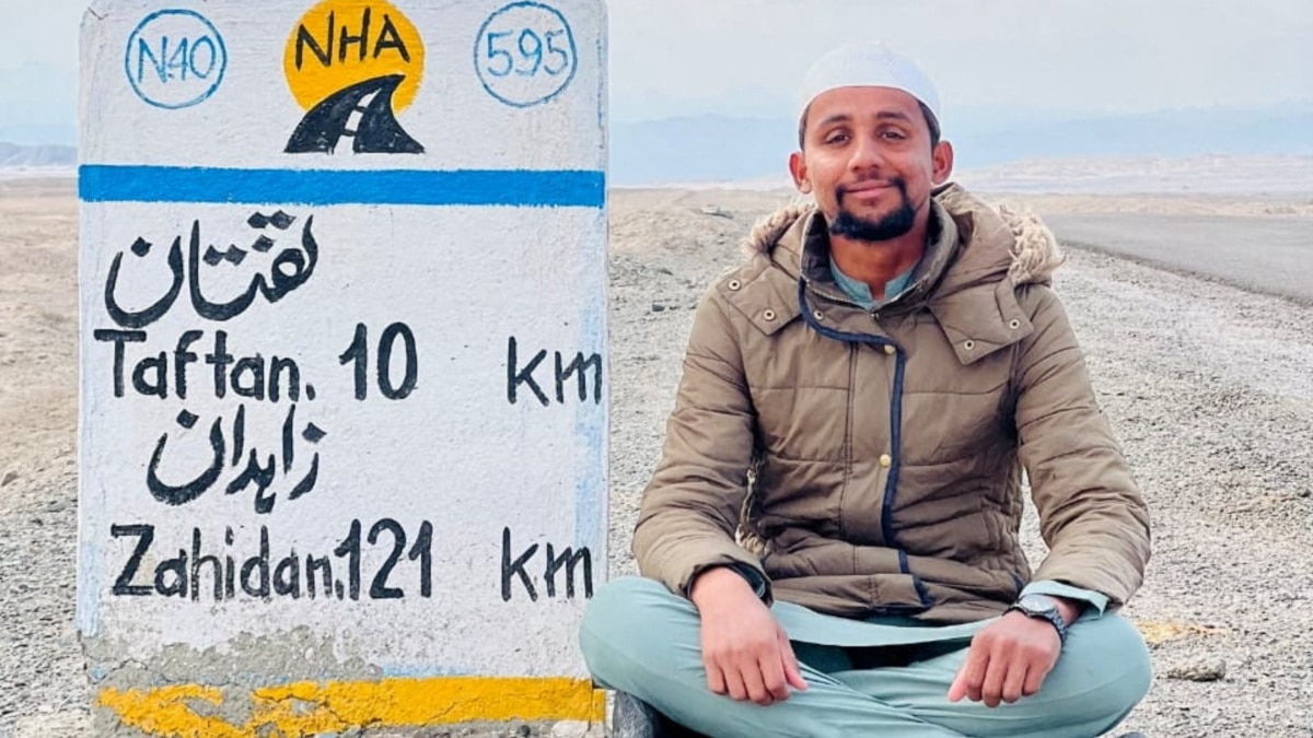 Pakistani Xxx Bachiya - Pakistani Pilgrim Walks 4,000 Kilometers To Perform The Hajj