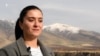 «Քեզ կարոտալըմ, իմ Արցախ». ճարտարցի կինը 3 ամիս է Հայաստանի ժայռերից է Արցախի կարոտն առնում