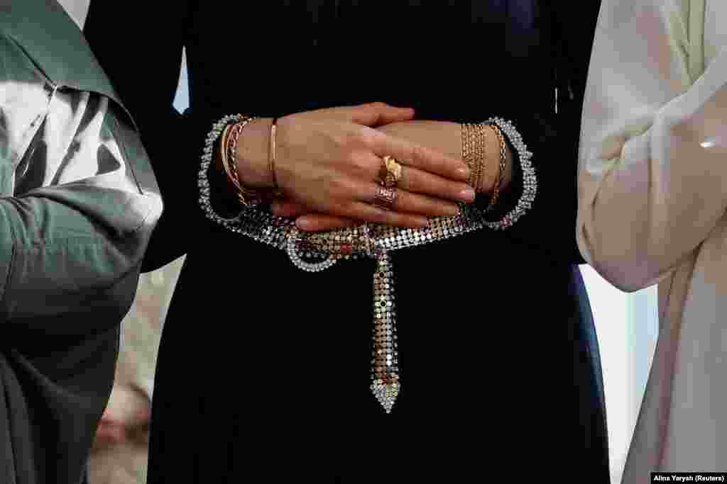 The hands of a worshiper during Eid al-Fitr prayers at the&nbsp;Islamic Cultural Center in Kyiv