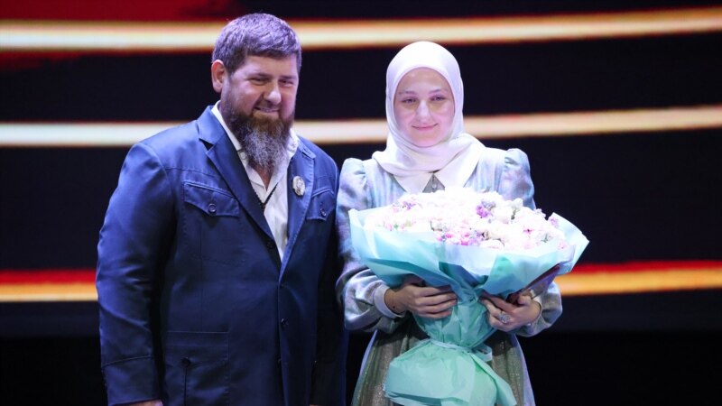 Дочь Кадырова назначена первым замруководителя администрации главы и правительства Чечни