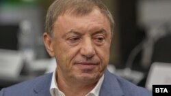 Алексей Петров