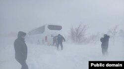 Погодные условия в городе Аксай на западе Казахстана после ураганного ветра. Фото ДЧС Западно-Казахстанской области