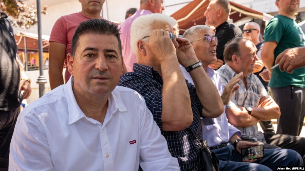 Bahri Ahmeti, vëllai i madh i Leotrimit.