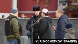 Проверки возле Красной площади после теракта в "Крокус Сити Холле", иллюстративное фото