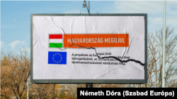 Az Európai Szociális Alapból támogatott projektek egy magyar plakáton