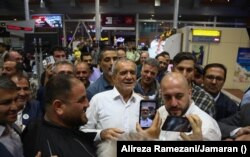 Masud Pezeshkian, la un miting electoral de la Tabriz, pe 26 iunie 2024.