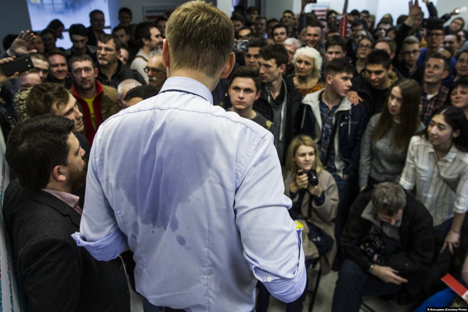 Навальный во время президентского турне