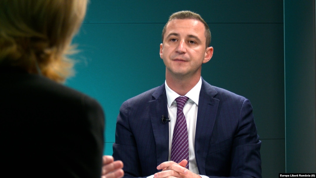 La 38 de ani, Alfred Simonis a devenit săptămâna trecută, unul dintre cei mai tineri președinți ai Camerei Deputaților. Va rămâne în această funcție cel puțin până în luna septembrie, însă liderul deputaților PSD spune că își dorește să păstreze postul și după această dată.