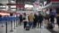 Pamje nga aeroporti i Prishtinës më 1 janar 2024, pas liberalizimit të vizave për qytetarët e Kosovës. 