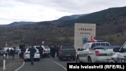 ადიგენის მუნიციპალიტეტი, პოლიციას გადაკეტილი აქვს გზა.