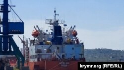 Иностранное судно в порту Керчи, 24 апреля 2023 года