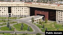 Հայաստանի ՊՆ վարչական համալիրը Երևանում