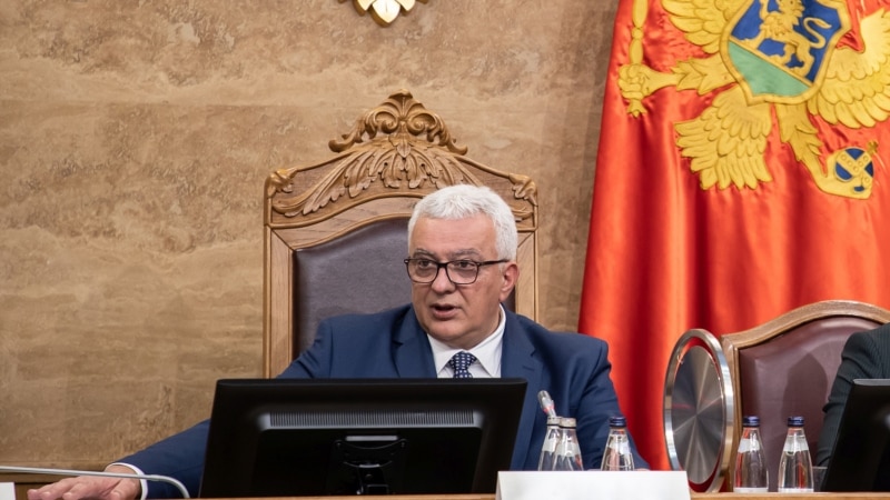Andrija Mandić ostaje na čelu Skupštine Crne Gore, većina protiv smjene 