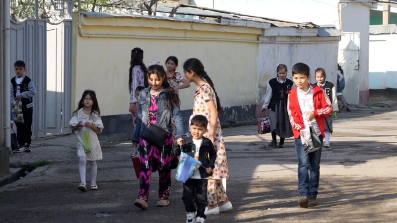 В Таджикистане официально запрещены праздничные детские гуляния 