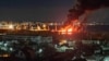 Пожежа в порту Феодосії в окупованому Криму, де в ніч на 26 грудня був знищений російський корабель «Новочеркаськ»