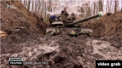 Українські танкісти 28 механізованої бригади на передовій з перших днів «великої війни»