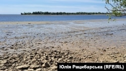 Село на берегу Каховского водохранилища, Никопольский район, Днепропетровская область, 9 июня 2023 года