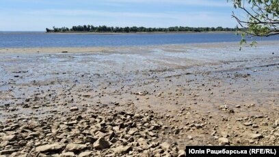 Подача днепровской воды в Крым прекращена. Какое будущее ожидает полуостров?