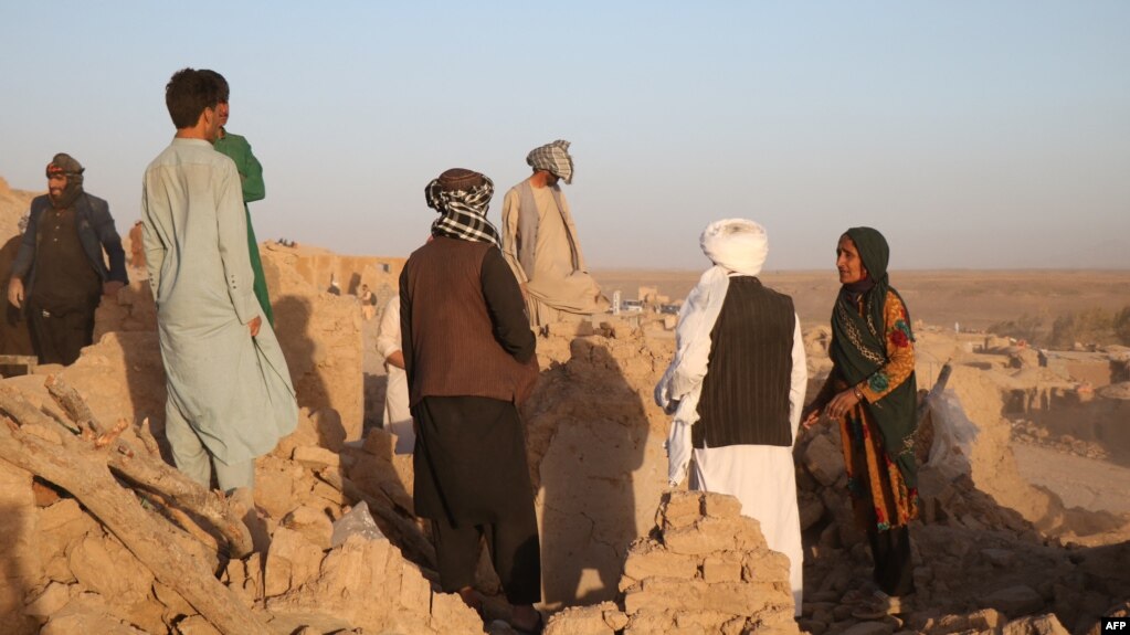 روستای سربلند در شهرستان زنده‌جان ولایت هرات پس از زلزله روز شنبه