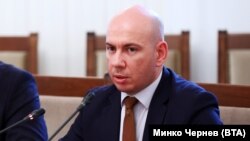 Ангел Георгиев е един от двамата депутати от "Възраждане", чийто имунитет беше поискан. 