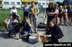 Арво Ихо на съемочной площадке фильма "Только для сумасшедших". 1989 год