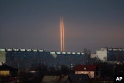 Napad tri ruske rakete, lansirane na Ukrajinu iz ruske regije Belgorod, pogodile su Harkiv rano ujutro 9. ožujka.
