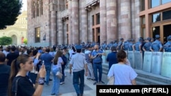 Armeia - Protesters gather outside the seat of the Armenian government, Yerevan, June 13, 2024.