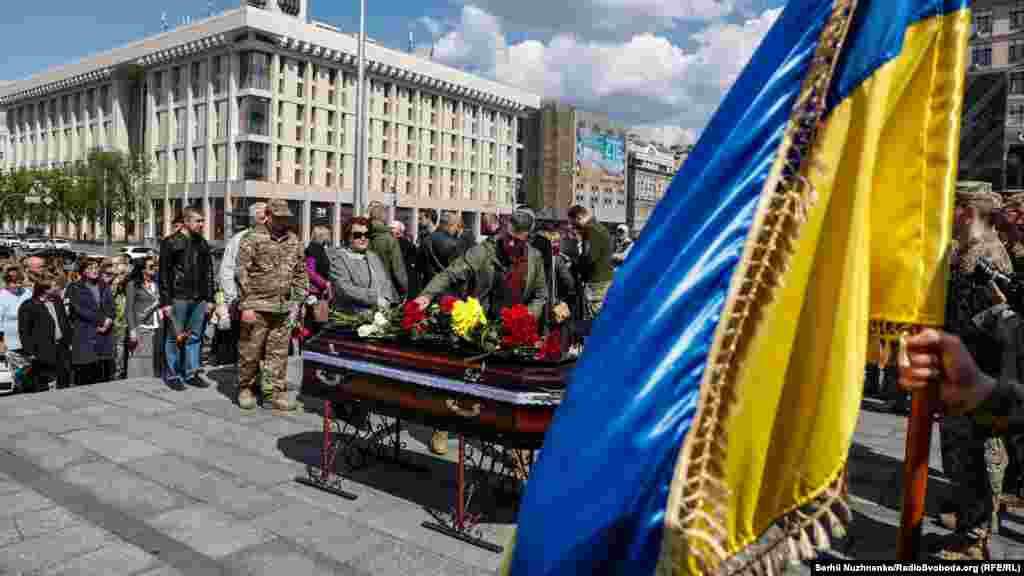 На початку повномасштабного вторгнення Юрій Мороз вступив до тероборони. Мав звання молодшого сержанта&nbsp;207-го батальйону 241-ї бригади Сил ТрО ЗСУ&nbsp;