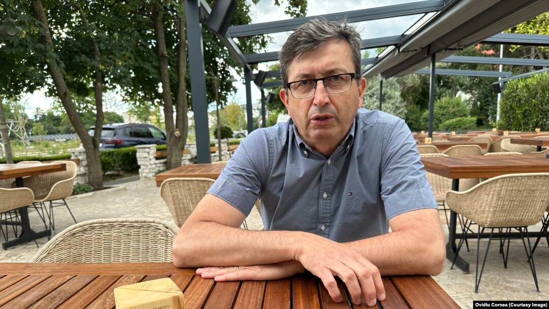 Expert în instalații electrice și clădiri verzi, conferențiarul Dorin Beu spune că în multe cazuri să aduci instalațiile și spațiile medicale la zi este mai păgubos decât să ridici o clădire nouă de la zero.