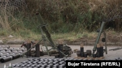 Minobacač 82mm M-69 i minobacač 60mm M-57, primerci oružja koje je prikazala kosovska policija