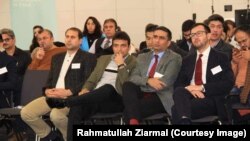 شرکت کنندگان در نشست بین‌المللی خبرنگاران و رسانه‌های در تبعید افغانستان