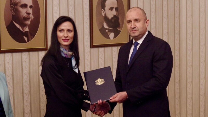 Марија Габриел се согласи да ја формира новата бугарска Влада