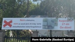 A pilismaróti kavicsbányát ellenzők egyik plakátja