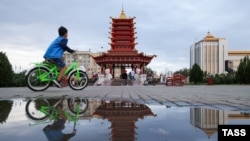 В Элисте, иллюстративная фотография